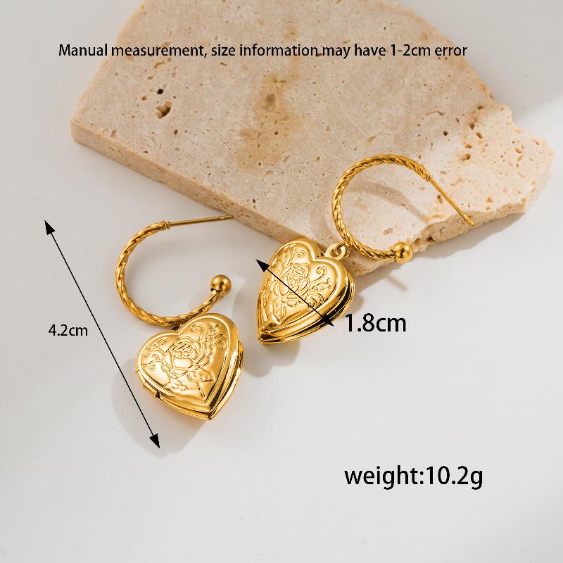 Aretes corazones relieve y calados chapa Oro18K