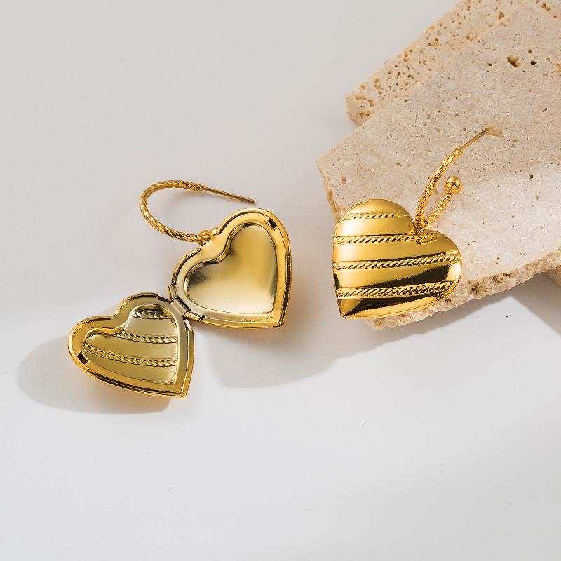 Aretes largos y colar de corazón IG chapa Oro18K