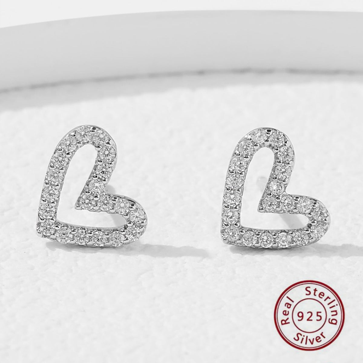 Aretes corazón Plata Ley 925 y micro zirconias