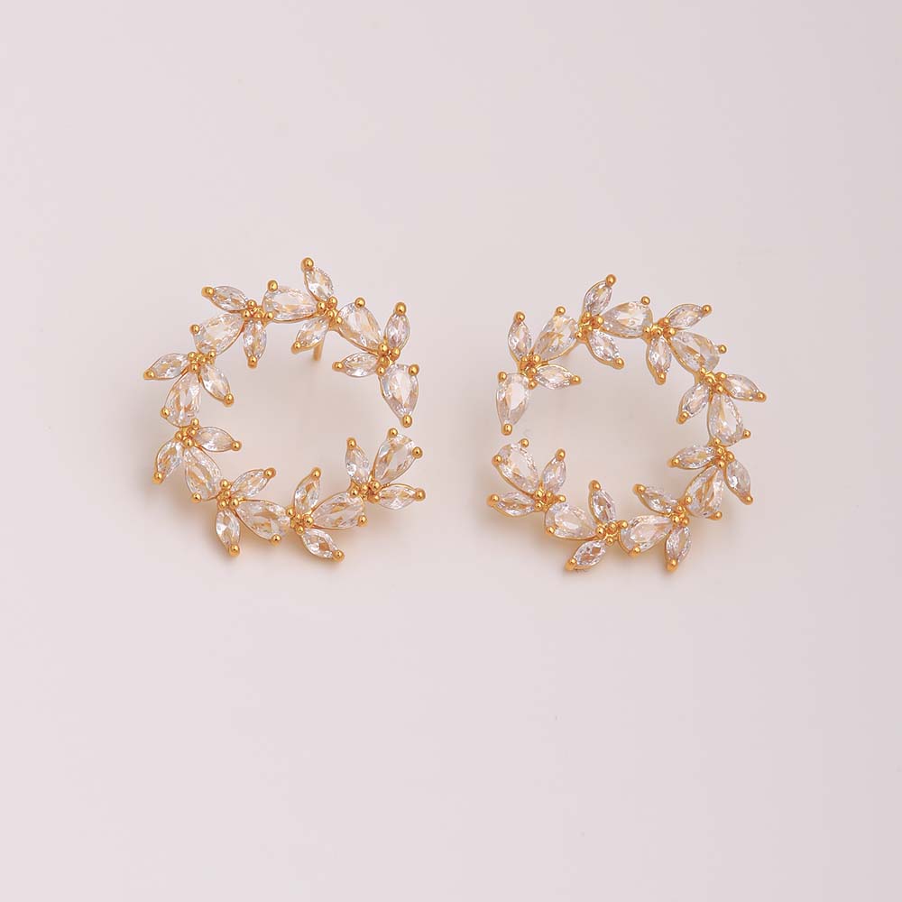 Aretes con incrustación de brillantes chapa de Oro18K