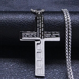 Collar con cruz grabada acero inoxidable.